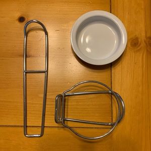 Pampered Chef Tongs and Spoon Rest